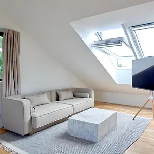 Apartment Cozy And Bright With Private Car Park, Copenhagen